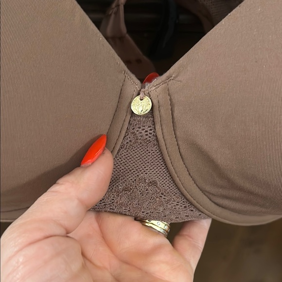 Elegant Tan Women's Bra - Picture 3 of 9